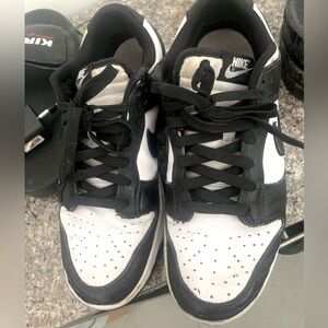 Panda dunks barely used size 10